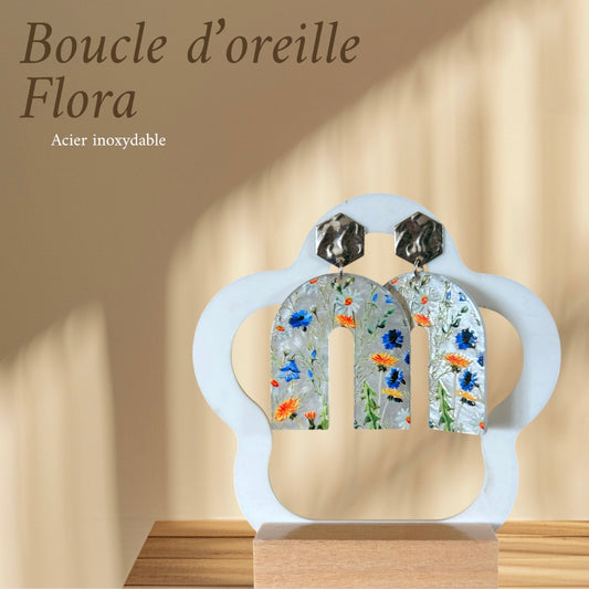 boucle d'oreille Florale
